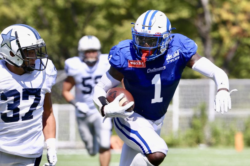 ◎Xリーグ アサヒ飲料 チャレンジャーズ アメリカンフットボールヘルメット【M】 X1 Area】注目のアサヒ対決はアサヒ飲料が完勝 | Xリーグ 公式サイト